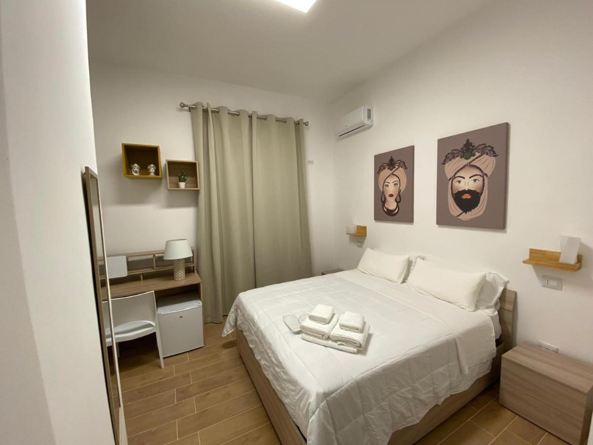 La Casa Dei Mori Hotell Melilli Exteriör bild