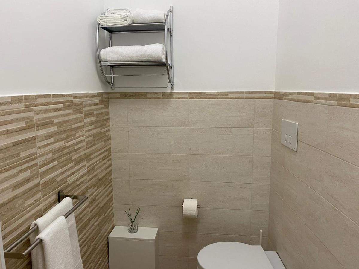 La Casa Dei Mori Hotell Melilli Exteriör bild